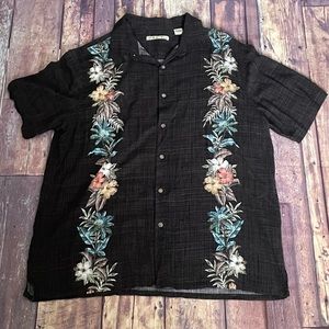 Batik Bay Hawaiian Shirt Mens XL Black With Tropical Flowers